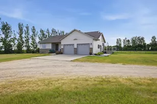10085 28th St S, Moorhead, MN 56560 - Photo 61