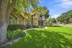 1444 Kings Wood Ln, Eagan, MN 55122 - Photo 47