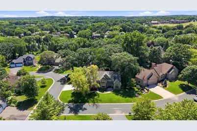 1444 Kings Wood Lane, Eagan, MN 55122 - Photo 3