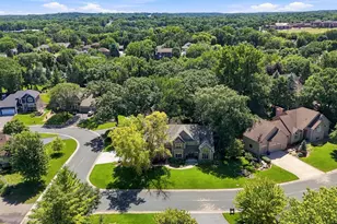 1444 Kings Wood Ln, Eagan, MN 55122 - Photo 3