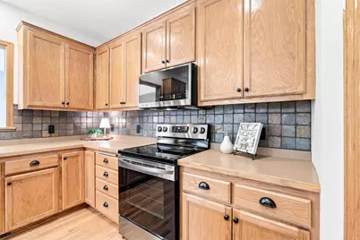 9082 Glenborough Drive, Elko New Market, MN 55020 - Photo 15