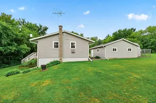 843 Yellowstone Trail, Hudson, WI 54016 - Photo 27