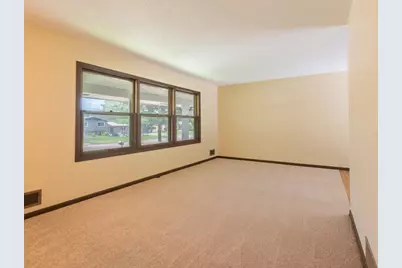 8031 Jefferson Street NE, Spring Lake Park, MN 55432 - Photo 5