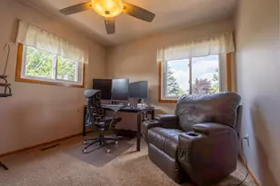 7732 157th St W, Apple Valley, MN 55124 - Photo 9