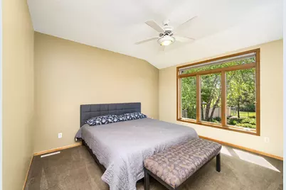 245 Luisa Court, Chaska, MN 55318 - Photo 19