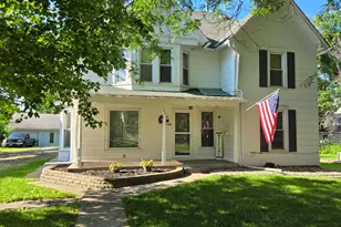 140 E University St, Owatonna, MN 55060 - Photo 1