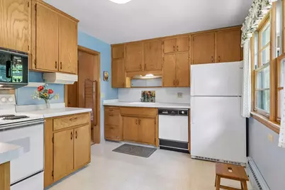 4194 Bellaire Avenue, White Bear Township, MN 55110 - Photo 11