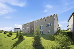 8807 Periwinkle Blvd, Woodbury, MN 55129 - Photo 21