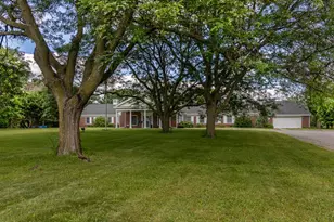 75 Teton Ln, Mankato, MN 56001 - Photo 1
