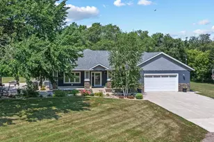 2615 210th Ave, Marshall, MN 56258 - Photo 9