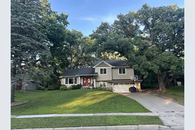 4640 Nine Mile Creek Parkway, Bloomington, MN 55437 - Photo 29