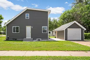 4533 Welcome Ave N, Crystal, MN 55422 - Photo 17