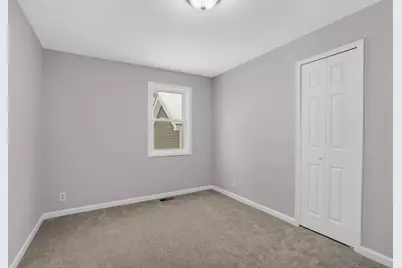 4533 Welcome Avenue N, Crystal, MN 55422 - Photo 5