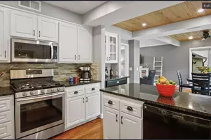 1642 Edgewood Ave S, Saint Louis Park, MN 55426 - Photo 9