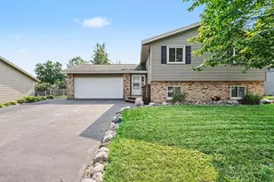 13285 Lynn Ave, Savage, MN 55378 - Photo 9