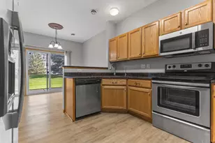 6524 154th St W, Apple Valley, MN 55124 - Photo 5