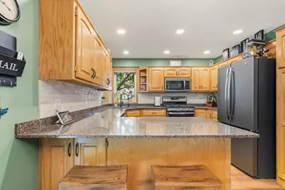 2813 88th Avenue NE, Blaine, MN 55449 - Photo 9