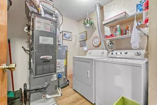1859 Livingston Ave, West Saint Paul, MN 55118 - Photo 29