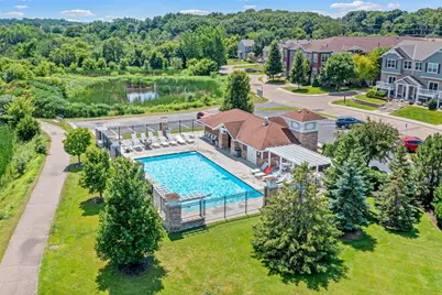 1862 Colonial Lane #3, Chanhassen, MN 55317 - Photo 3