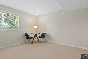 1862 Colonial Ln, Chanhassen, MN 55317 - Photo 23