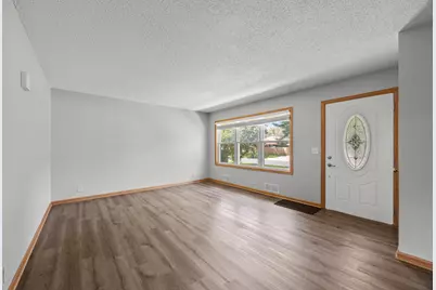 2910 114th Avenue NW, Coon Rapids, MN 55433 - Photo 5