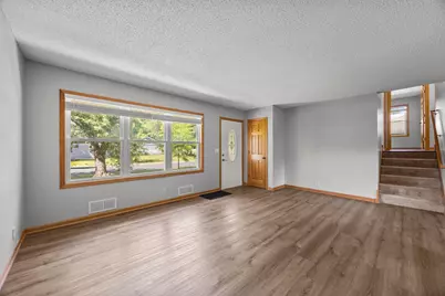 2910 114th Avenue NW, Coon Rapids, MN 55433 - Photo 3