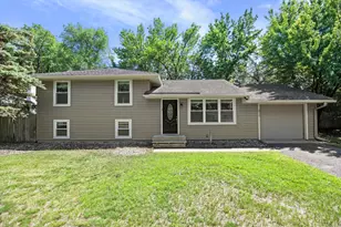 2910 114th Ave NW, Coon Rapids, MN 55433 - Photo 1