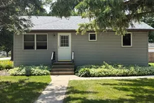 600 E Elm Ave, Olivia, MN 56277 - Photo 3