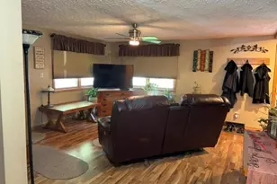 600 E Elm Ave, Olivia, MN 56277 - Photo 15
