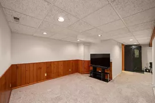 6932 Kentucky Ave N, Brooklyn Park, MN 55428 - Photo 25