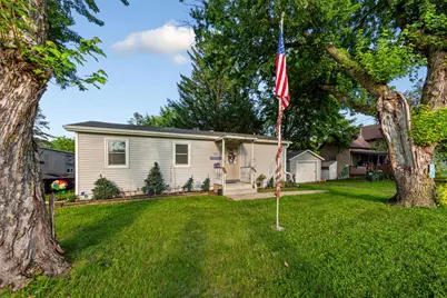 511 Division Street, Waterville, MN 56096 - Photo 1