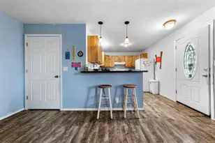 511 Division St, Waterville, MN 56096 - Photo 3