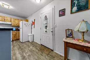 511 Division St, Waterville, MN 56096 - Photo 11