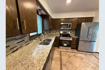 404 Cimarron Road, Apple Valley, MN 55124 - Photo 5