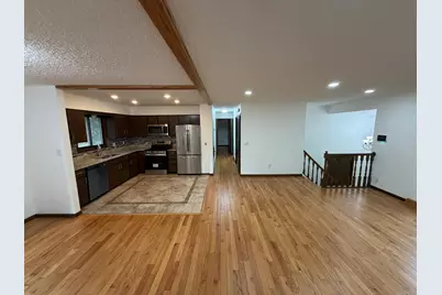 404 Cimarron Road, Apple Valley, MN 55124 - Photo 9