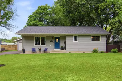 1010 Malden Avenue, Eau Claire, WI 54703 - Photo 1