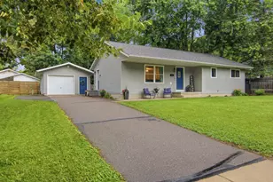 1010 Malden Ave, Eau Claire, WI 54703 - Photo 3