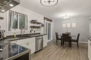 1010 Malden Ave, Eau Claire, WI 54703 - Photo 11