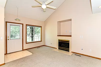 2795 Ranchview Lane N #12, Plymouth, MN 55447 - Photo 3