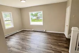 111 W 7th St, Morris, MN 56267 - Photo 5