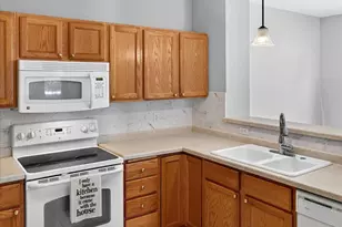 13955 Erwin Ct, Eden Prairie, MN 55344 - Photo 15