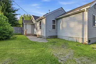 127 N 2nd Ave, Warba, MN 55793 - Photo 37
