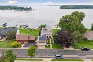 224 W Lake St, Waconia, MN 55387 - Photo 3