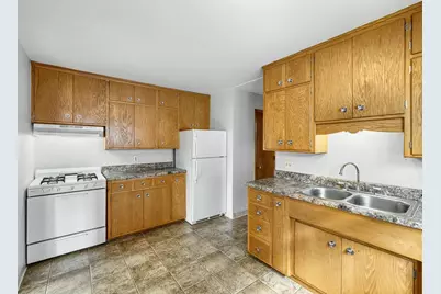 1681 Dayton Avenue, Saint Paul, MN 55104 - Photo 3