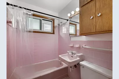 1681 Dayton Avenue, Saint Paul, MN 55104 - Photo 9