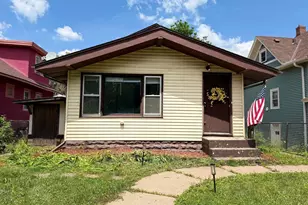 1173 McLean Ave, Saint Paul, MN 55106 - Photo 1