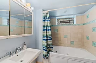 1905 Laurel Ave, Saint Paul, MN 55104 - Photo 15