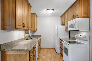 15008 Cherry Ln, Burnsville, MN 55306 - Photo 15