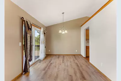 5785 Yucca Lane N, Plymouth, MN 55446 - Photo 9