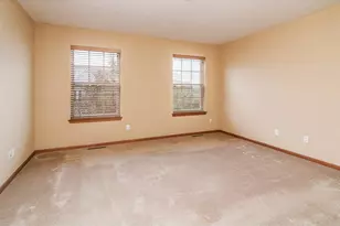 681 Cobblestone Way, Shakopee, MN 55379 - Photo 17